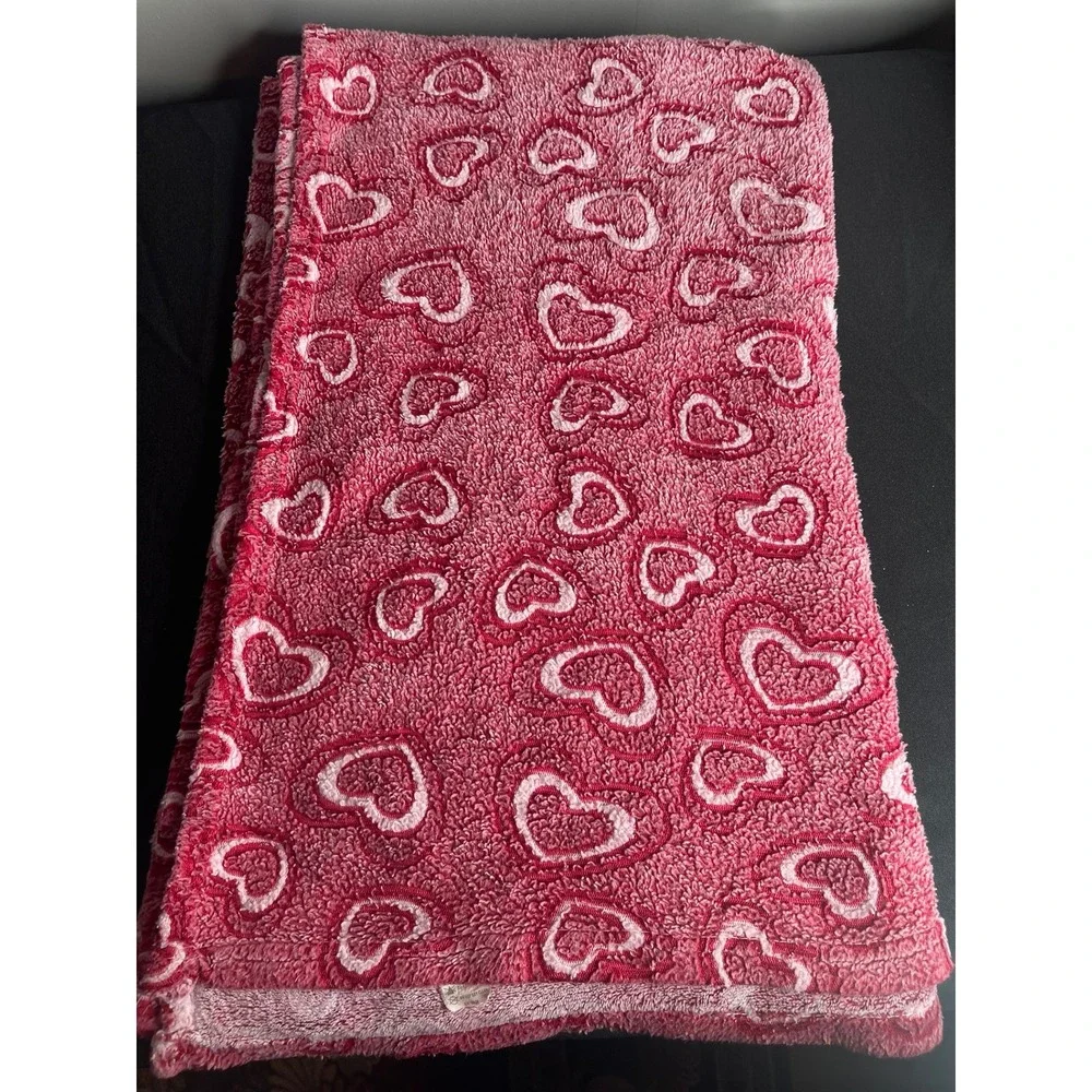 Pink Red Embossed Heart Plush Fleece Throw Blanket 60x45 Valentines Day Decor